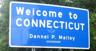 connecticut-welcome-sign-750